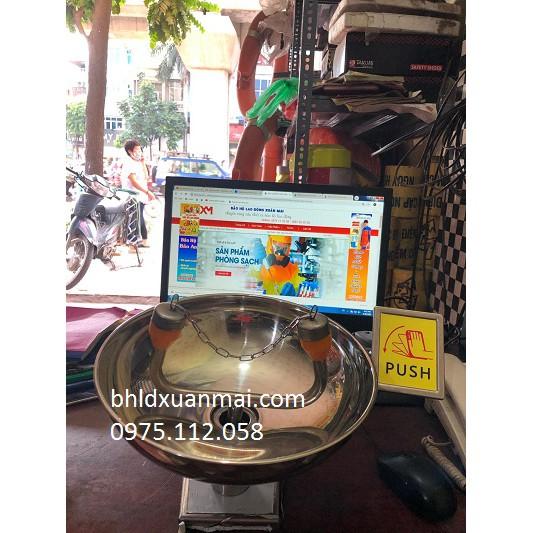 Bồn rửa mắt khẩn cấp gắn tường