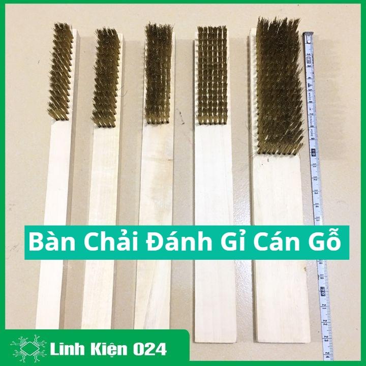 Bàn chải sắt mạ đồng cán gỗ kích thước 200mm chuyên đánh gỉ làm sạch bề mặt kim loại