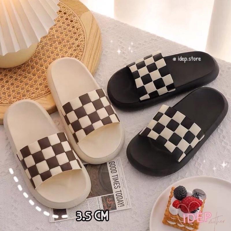 Dép quai ngang caro đế bánh mì siêu hot trend