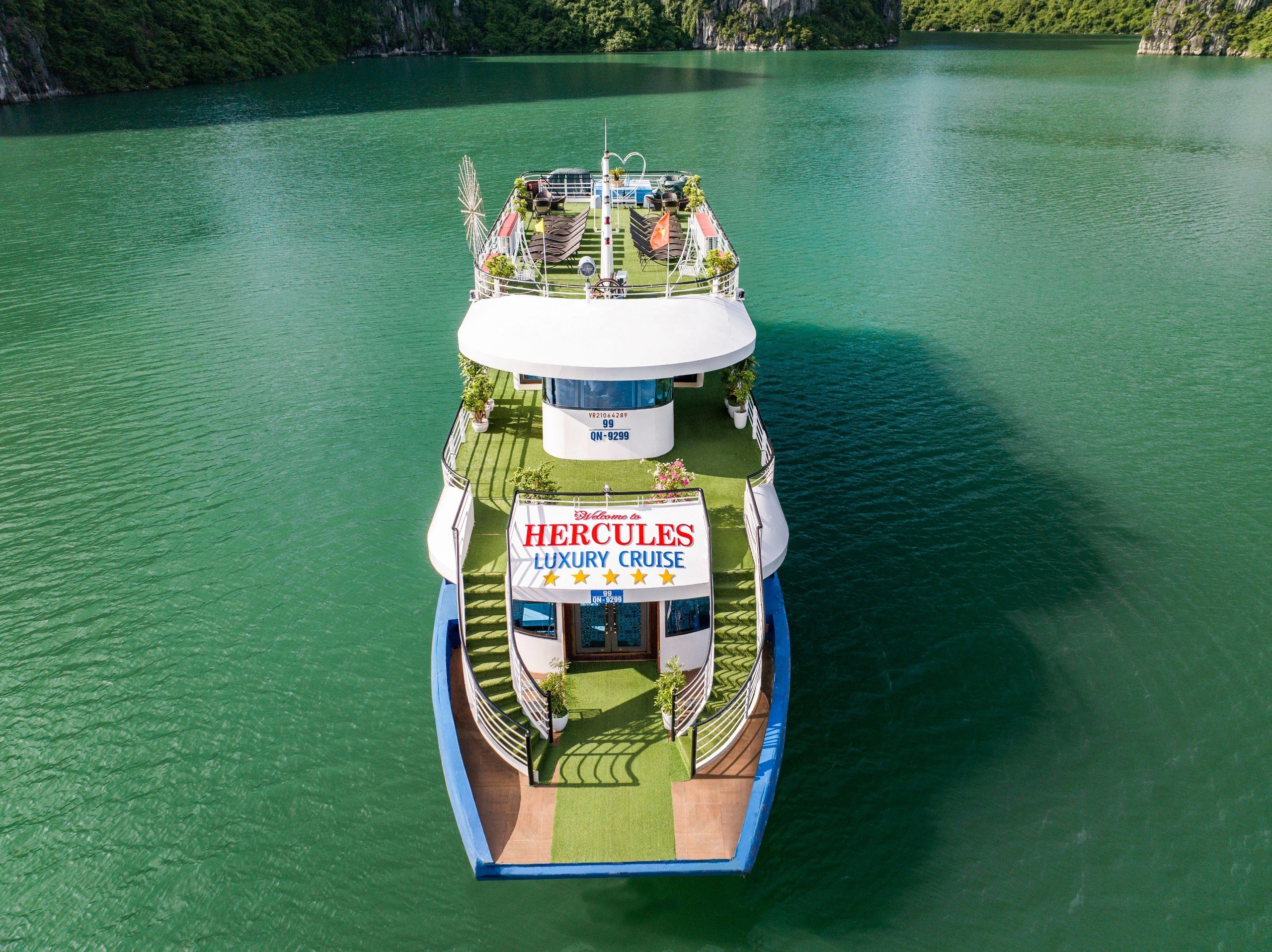 Tour du thuyền Hercules 5 sao thăm vịnh Hạ Long 6 tiếng - Full dịch vụ xe đưa đón - Ăn trưa Buffet - Miễn phí chèo Kayak