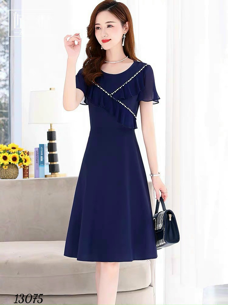 Đầm váy nữ trung niên voan ép đá dự tiệc dạo phố xanh hồng cao cấp