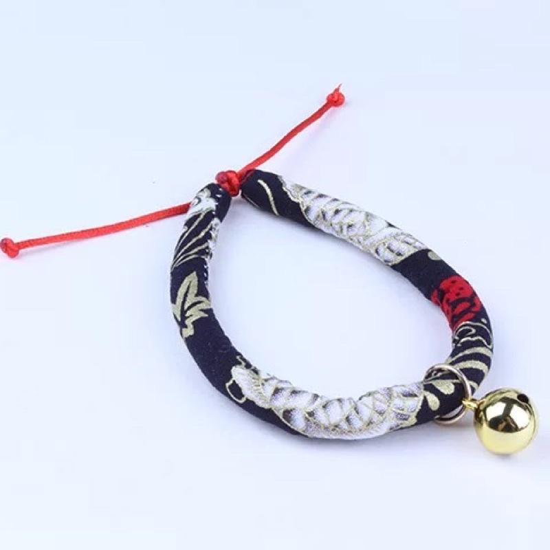 Vòng cổ hoa phong cách Nhật Bản kèm chuông cho chó mèo