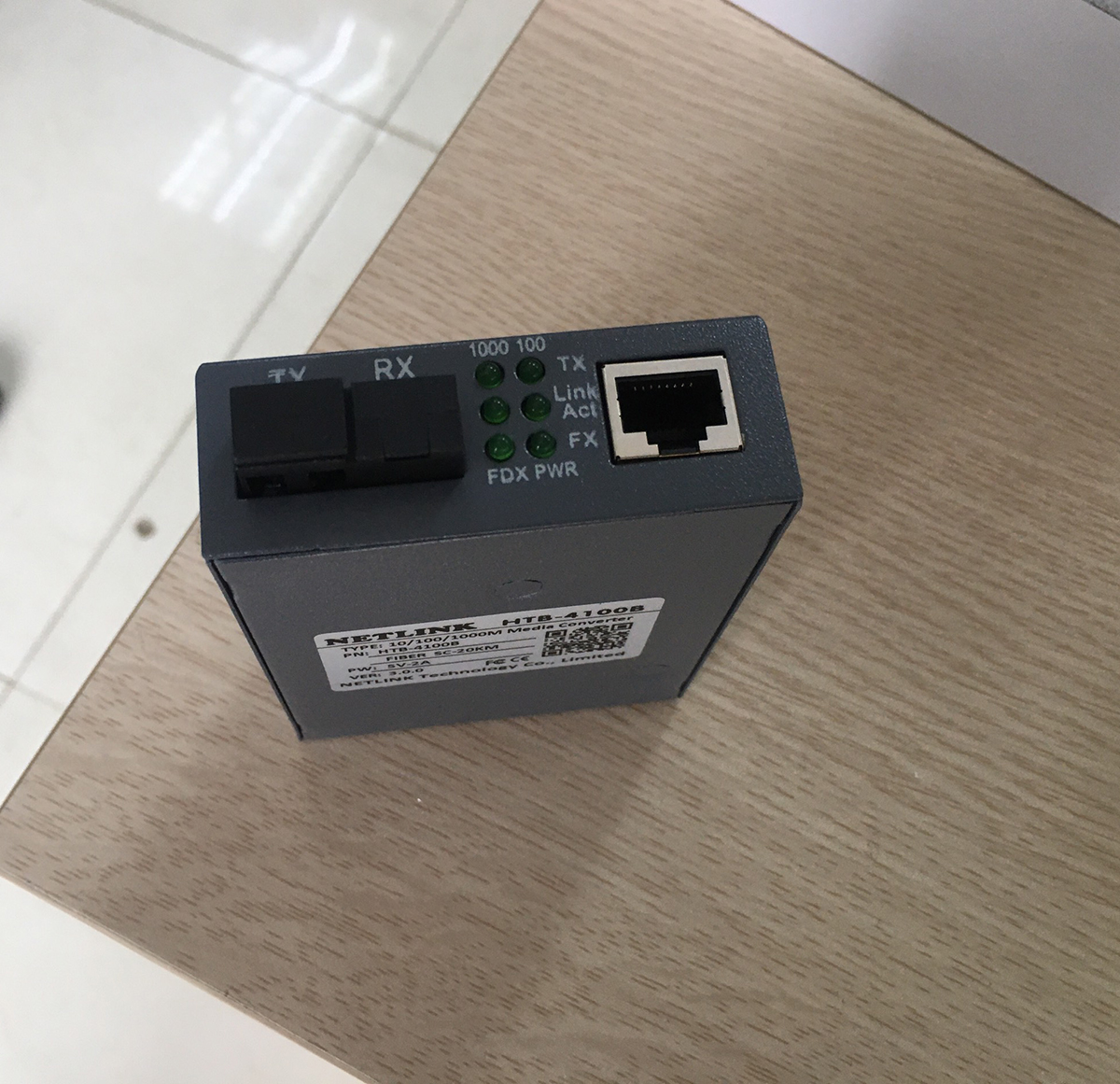 Thiết bị chuyển đổi quang điện Gigabit 10/100/1000M Netlink HTB-4100B - Hàng nhập khẩu