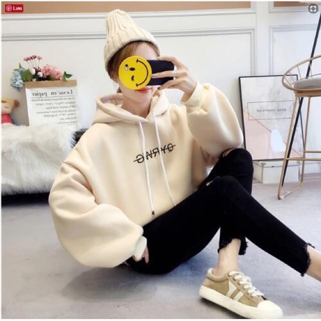 Áo hoodie nữ in kí tự