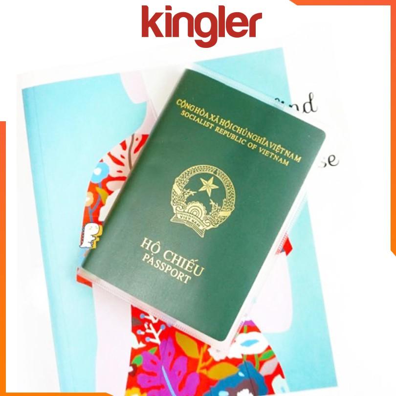 Vỏ Bọc Hộ Chiếu - Vỏ Passport Mềm Dẻo Trong Suốt Có Ngắn Kẹp Và Khe Đựng Thẻ, Tiện Dụng Khi Đi Du Lịch. Kingler 5310