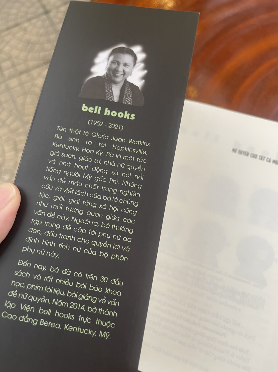 NỮ QUYỀN CHO TẤT CẢ MỌI NGƯỜI (bell hooks) -