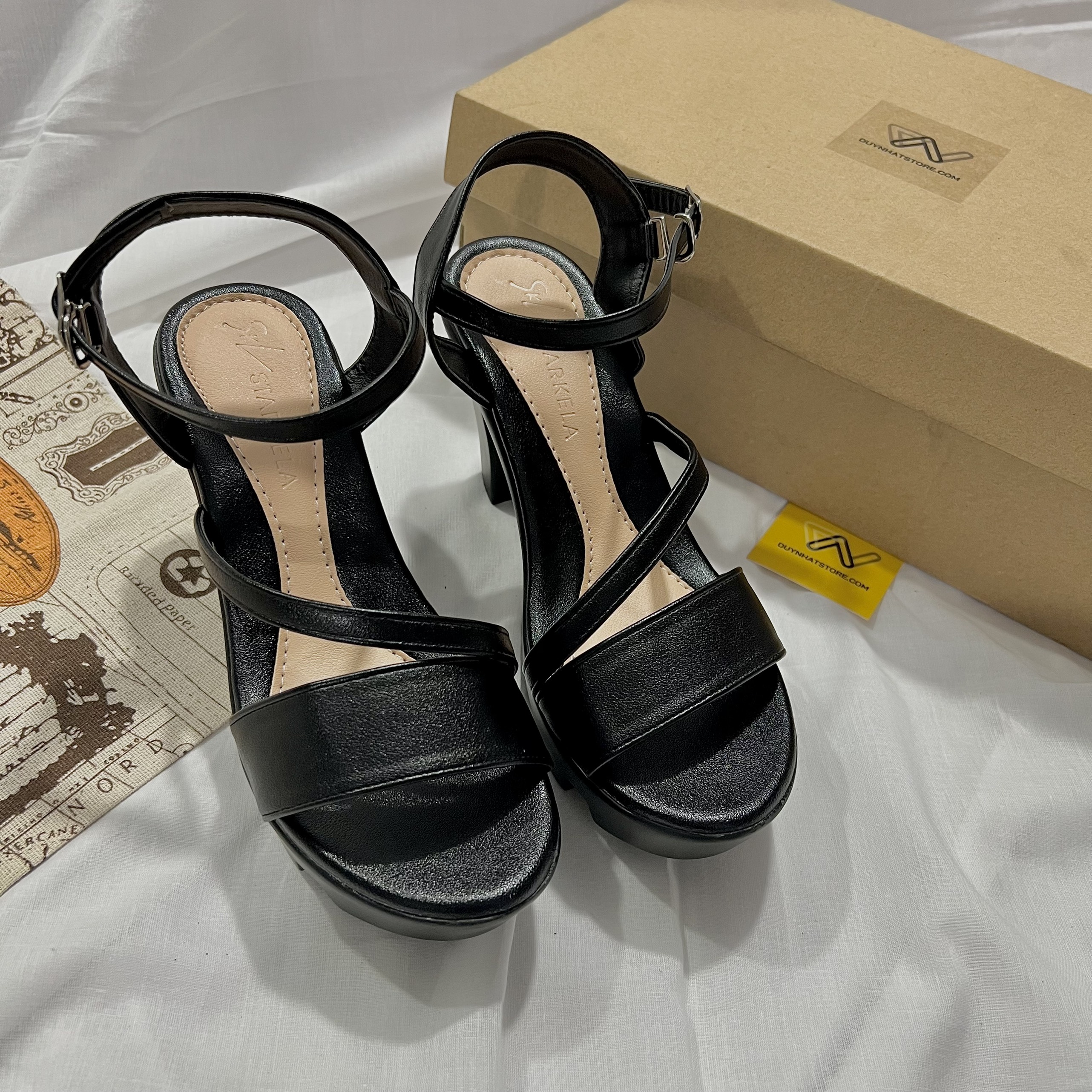 Giày Sandal Đế Dúc Gót Vuông Chiên Binh Dây Duy Nhật Store Phối Dây Ngang Chéo Da Mờ Uzzang Bánh Mì Cao 8cm - 9cm Đen