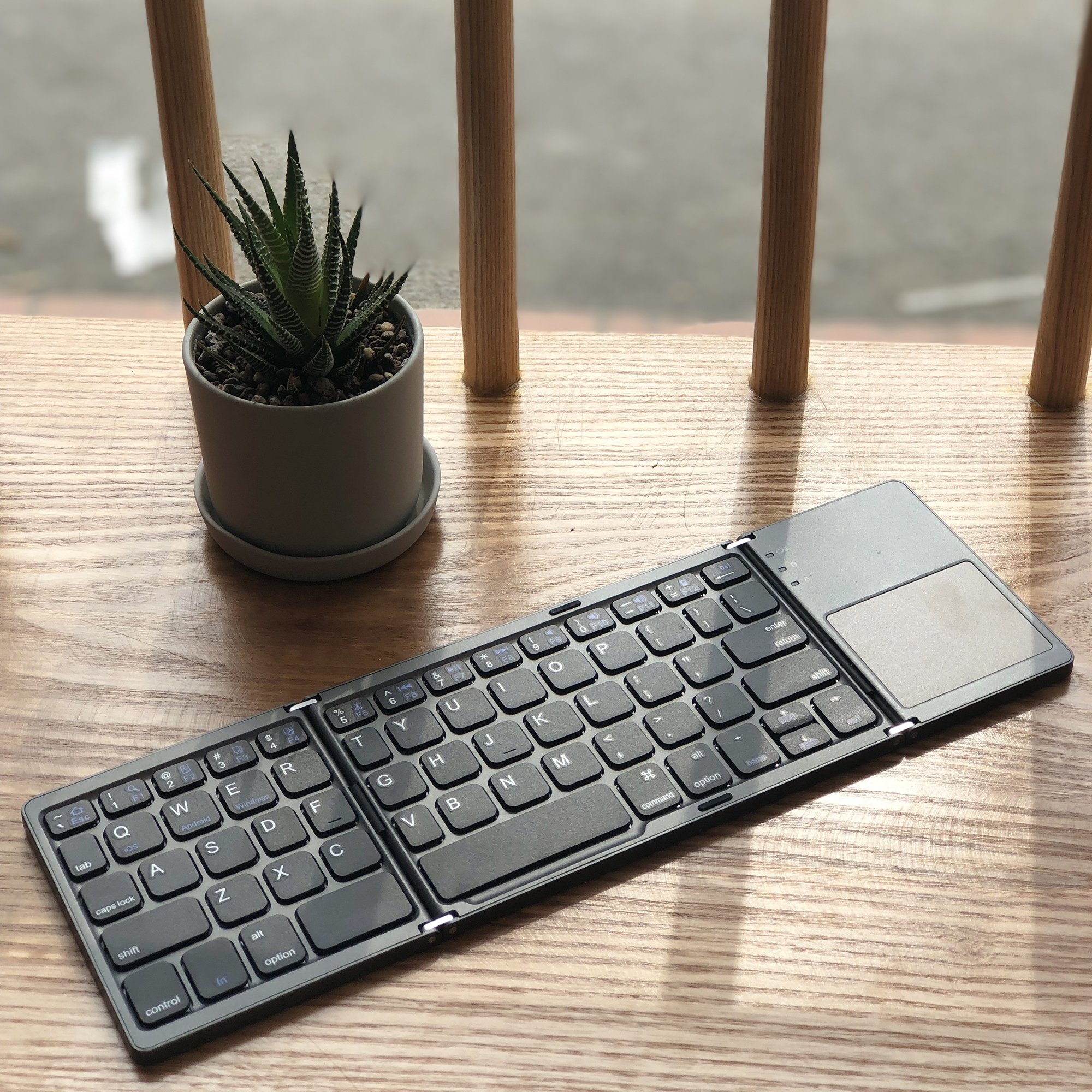 Bàn Phím Mini Keyboard gấp Gọn Bluetooth Kèm Touchpad - bàn phím gấp gọn