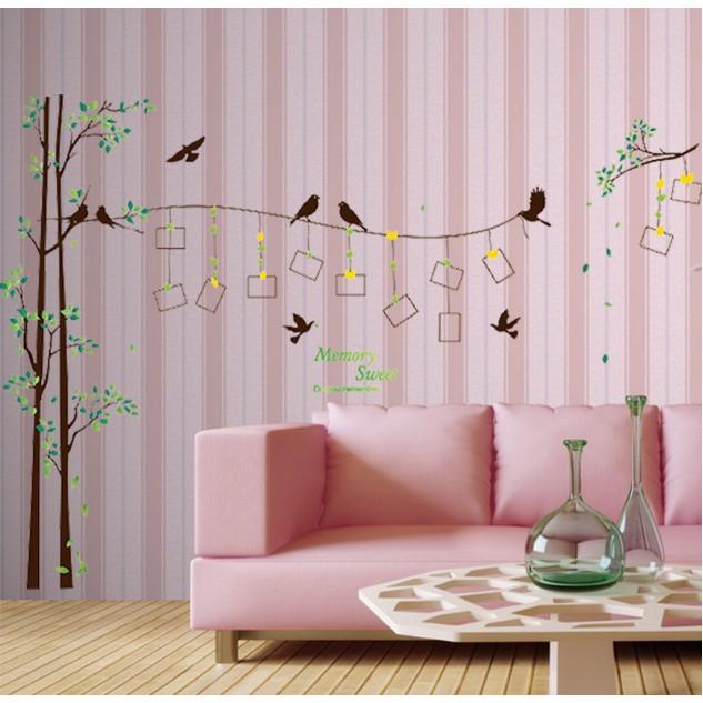 Decal trang trí tường - Thân Cây mỏng Khung Hình lá vàng