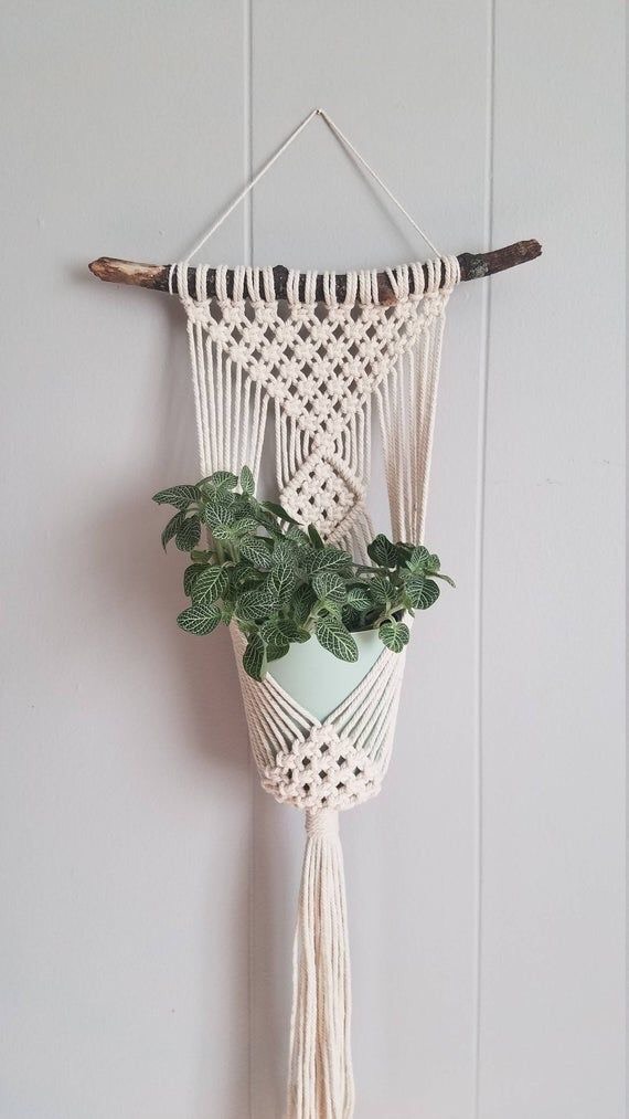 Thảm Treo Chậu Cây Trang Trí Macrame TTC01- Sản Phẩm Handmade, Dùng Treo Tường Decor Trong Nhà Ở, Văn Phòng Làm Việc, Homestay, Quán Cà Phê