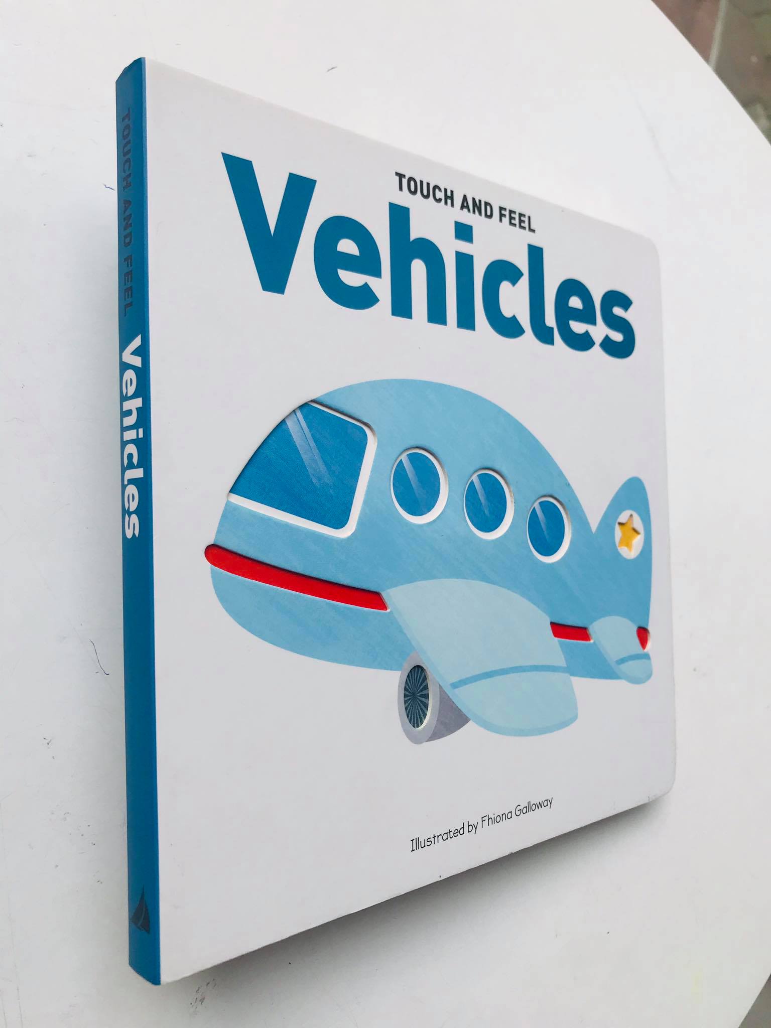 Sách Touch &amp; Feel Board Book Vehicles