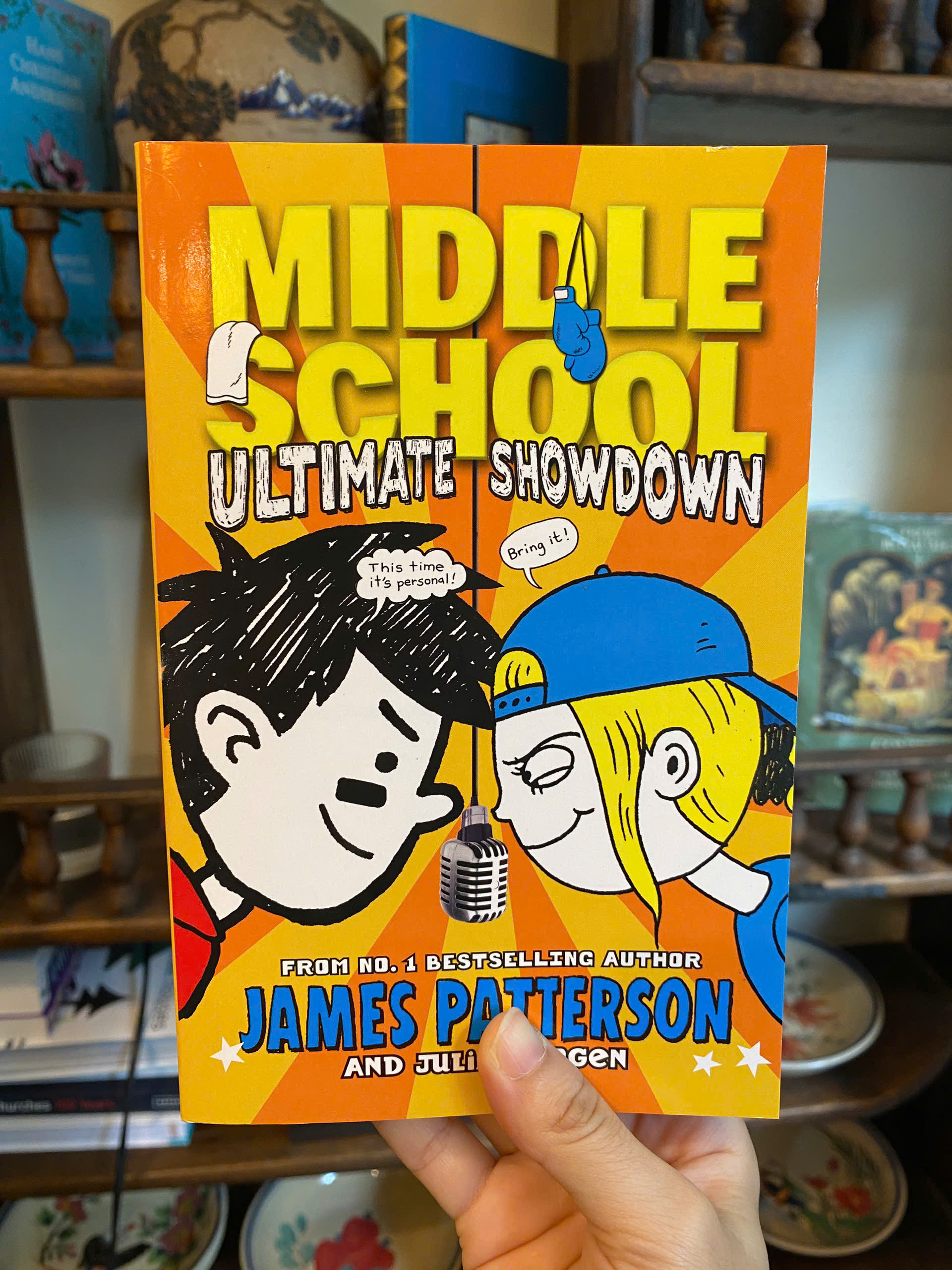 Sách - Middle School Ultimate Showdown by James Patterson - Children book in English - Ngoại Văn