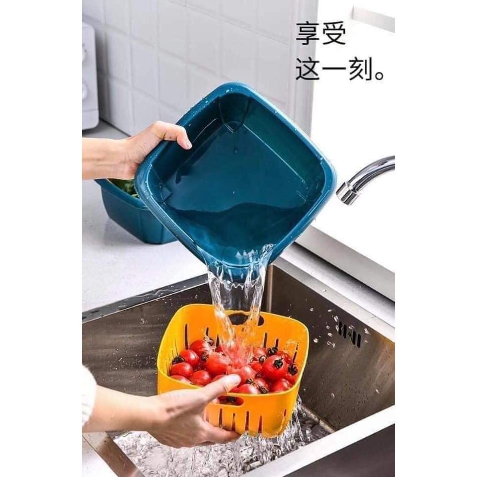 Bộ rổ nhựa kèm chậu vuông có nắp đạy tiện dụng