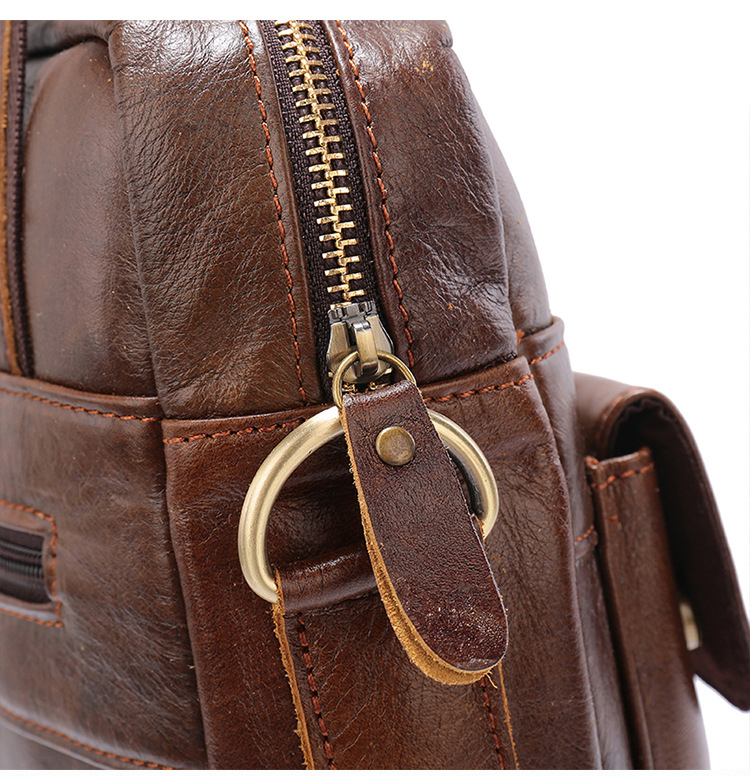 Túi đeo chéo nam DA BÒ  thật phong cách mới - DCN9457