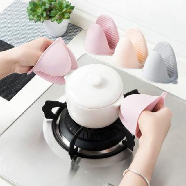Cặp nhấc xoong nồi silicon mỏ vịt chịu nhiệt cao có móc treo tiện dụng cho nhà bếp – Dụng cụ bắt xoong nồi, đồ nóng bằng silicon nhỏ gọn tiện dụng