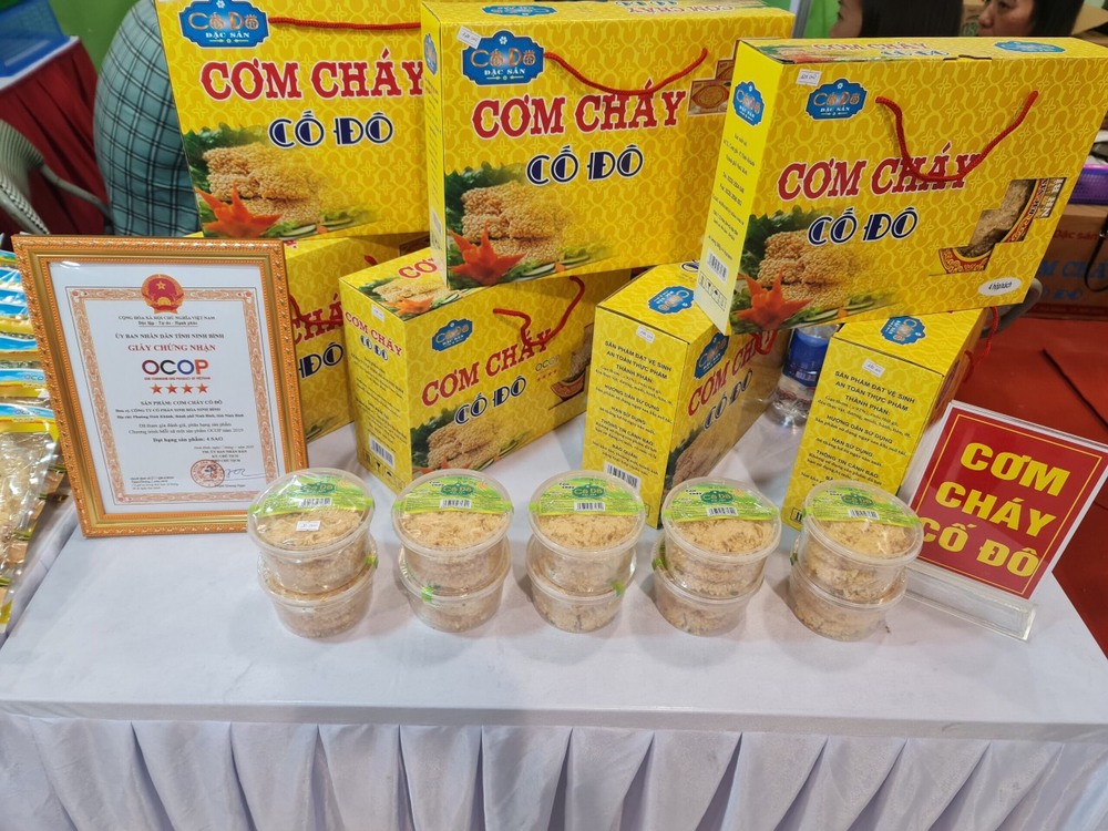 Cơm cháy Cố đô xách 4 hộp 200g