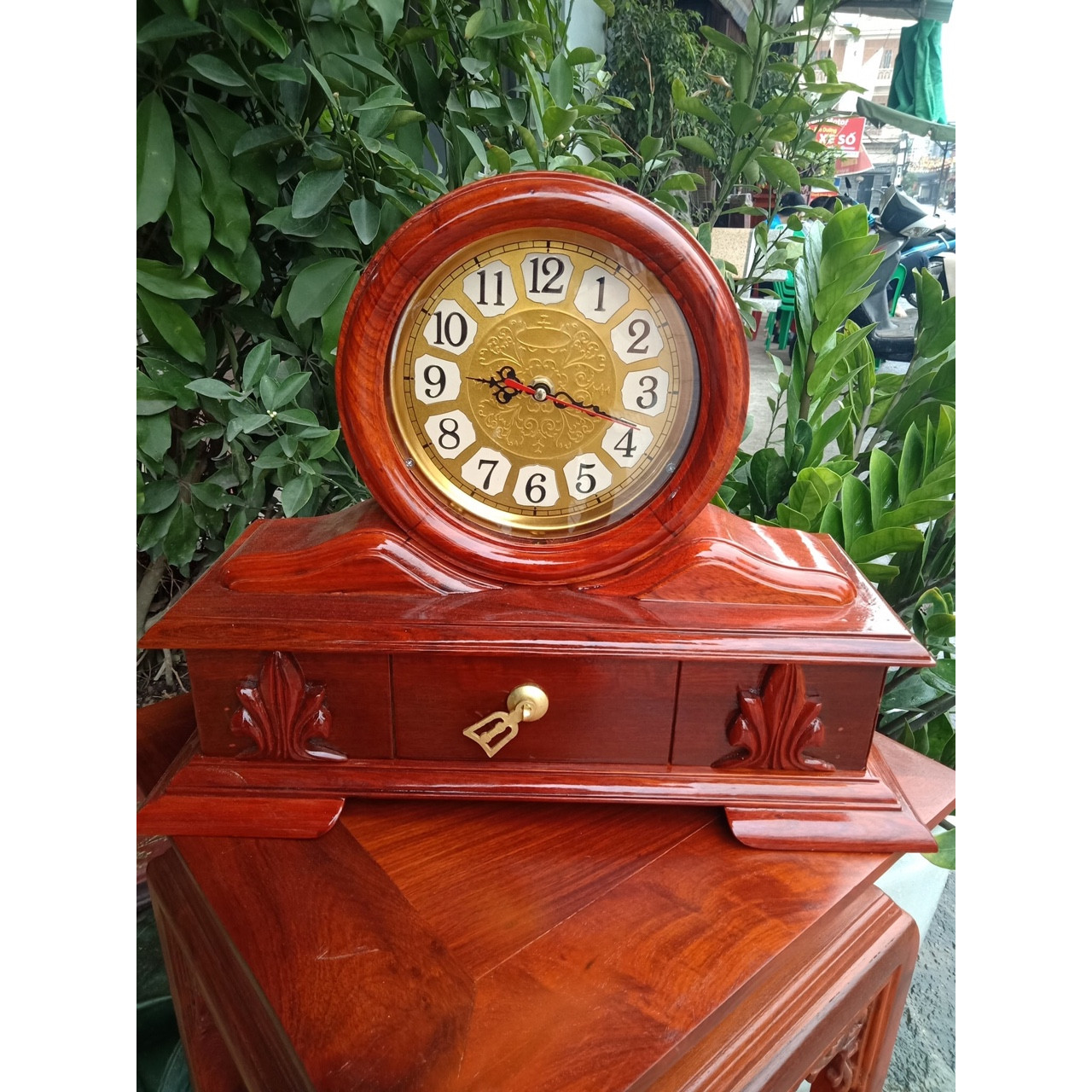Đồng hồ ngăn kéo để bàn gỗ hương