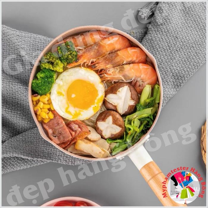 Chảo, Nồi Sâu Lòng Chống Dính 18cm Chiên Xào Nấu Quánh Sâu Lòng Tay Cầm Gỗ Màu Pastel Tiện Lợi