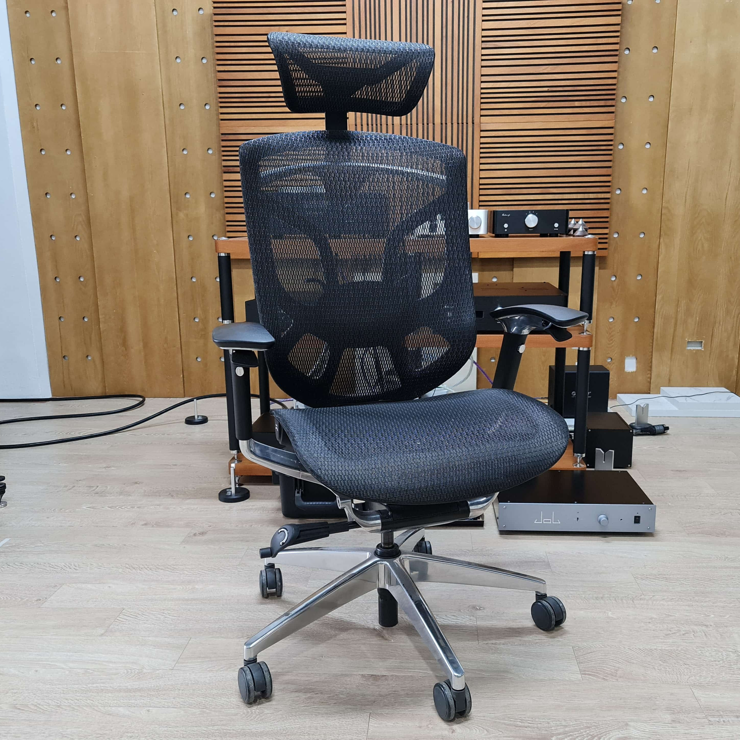 Ghế lưới văn phòng Ergonomic GTChair Dvary Butterfly