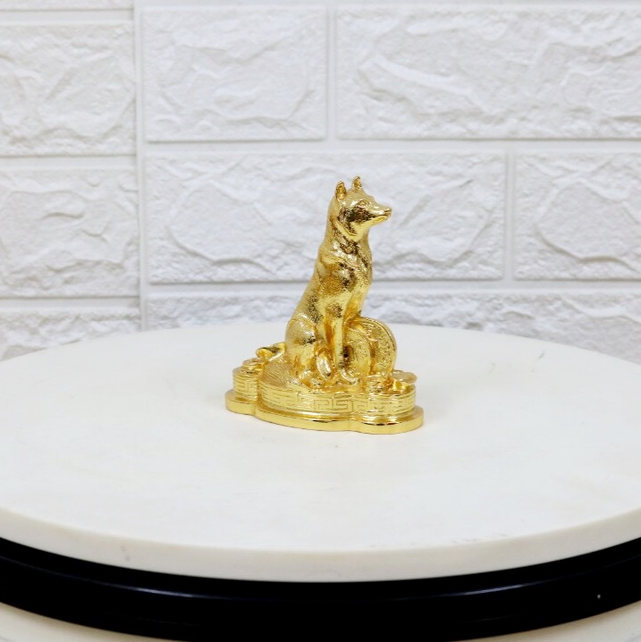 Tượng chó bằng đồng mạ vàng 24K