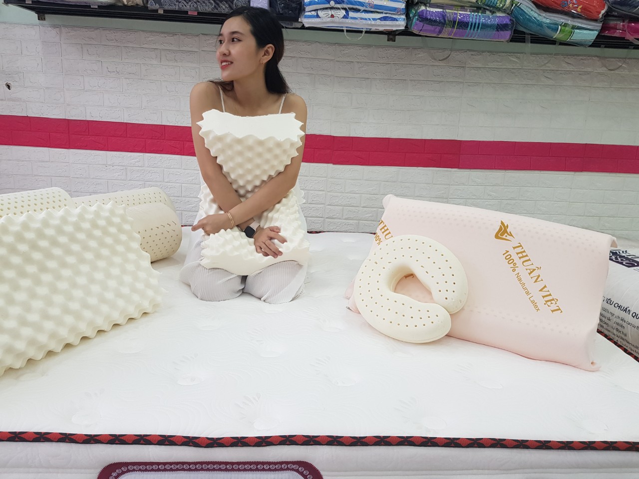 Gối Cao Su Thuần Việt Lượn Sóng Cao Cấp, 100% Cao Su Thiên Nhiên, Kháng Khuẩn, Chống Đau Mỏi Vai Gáy