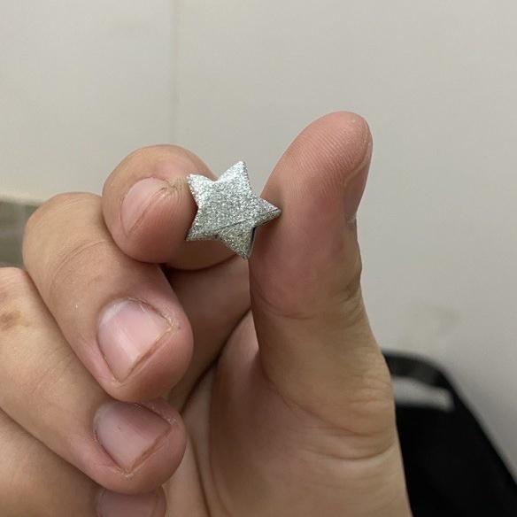 Giấy gấp sao phủ kim tuyến bạc, ngôi sao gấp điều ước, origami star paper