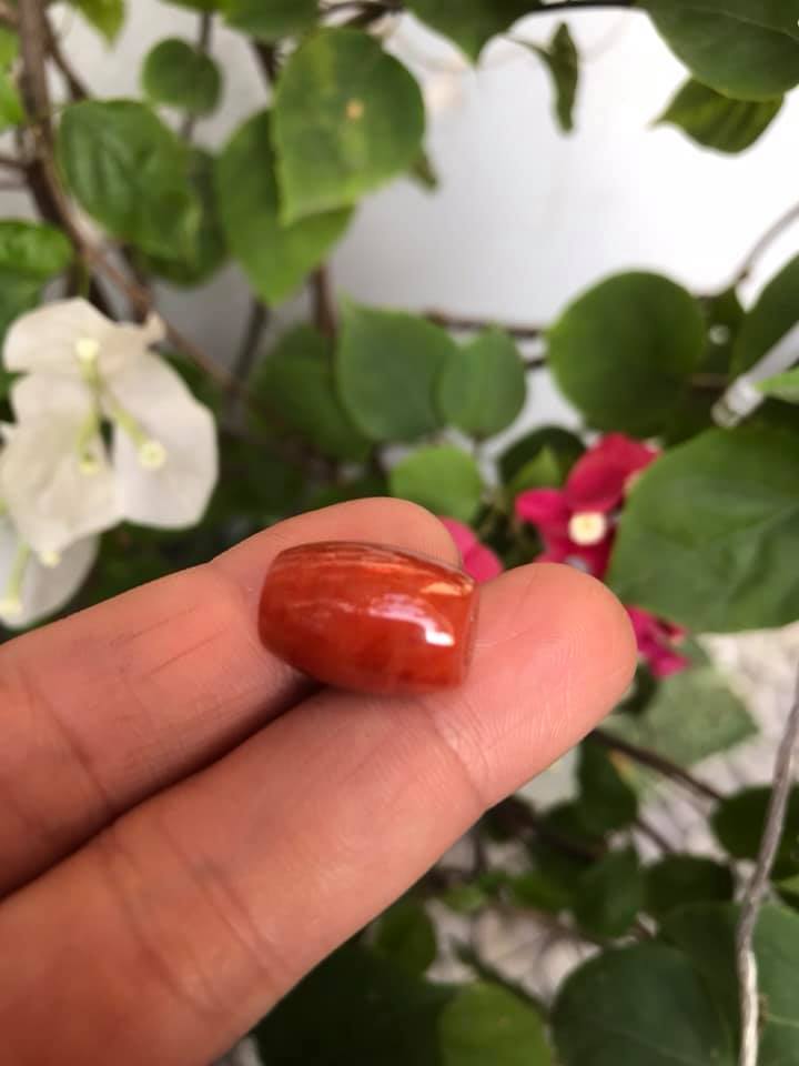 HẠT LU ĐÁ CẨM THẠCH TỰ NHIÊN ĐỎ CAM BÓNG ĐẸP LÀM MẶT DÂY CHUYỀN và PHỐI VÒNG TAY NỮ MỆNH HỎA THỔ Size HẠT LU Dài 16mm x dầy 12mm