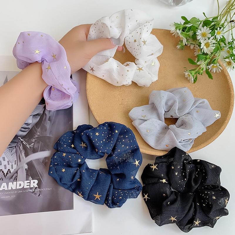 Cột tóc scrunchies hình sao