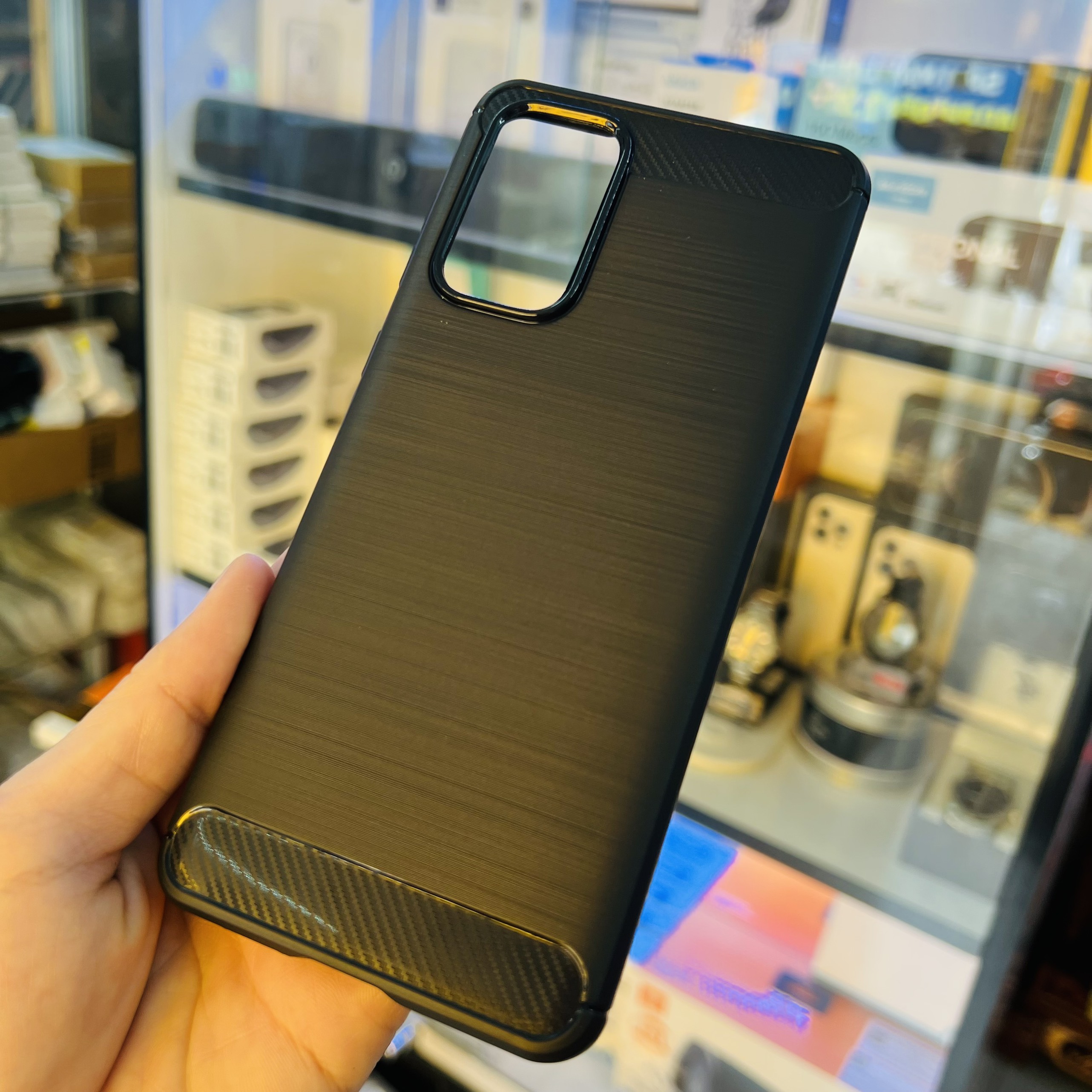 Ốp lưng Likgus Armor dành cho Galaxy A73 - hàng chính hãng