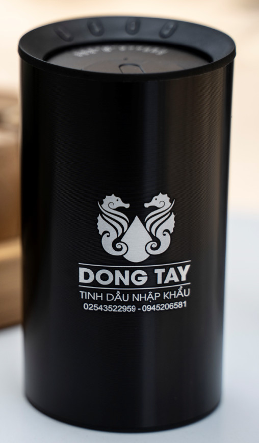 DT100 - máy khuếch tán tinh dầu dành cho ô tô