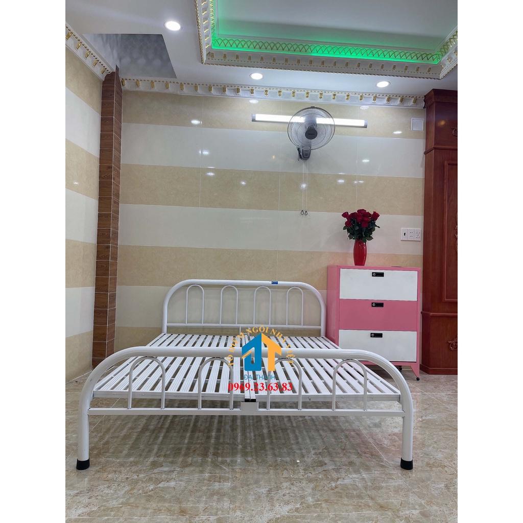 Giường sắt dáng U đơn giản 1M4X2m - ĐẠI THÀNH