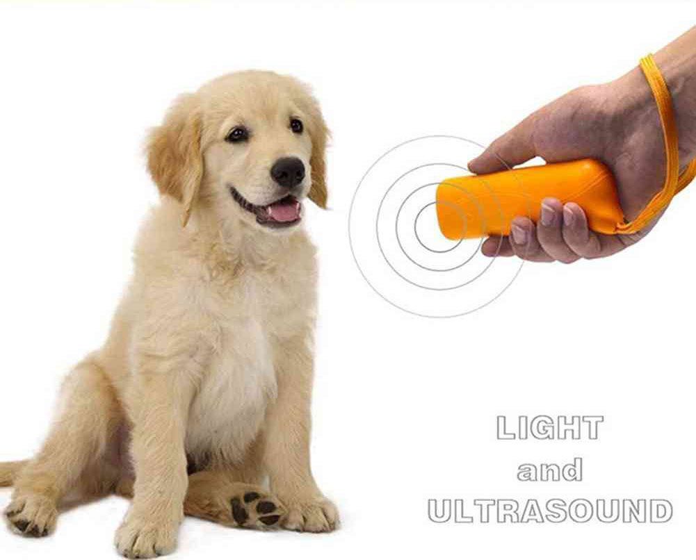 Thiết Bị Đuổi Chó Bằng Nhựa Sử Dụng Sóng Siêu Âm Có Đèn LED-Màu Vàng