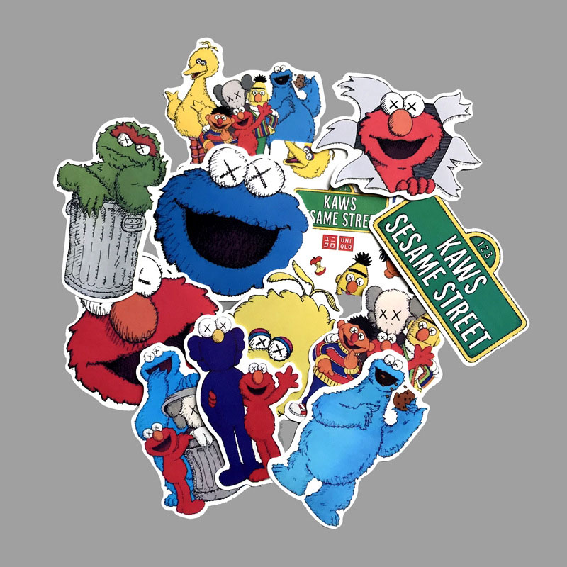 Sesame Street & Kaws Stickers set 30 ảnh có ép lụa "Giao mẫu ngẫu nhiên"