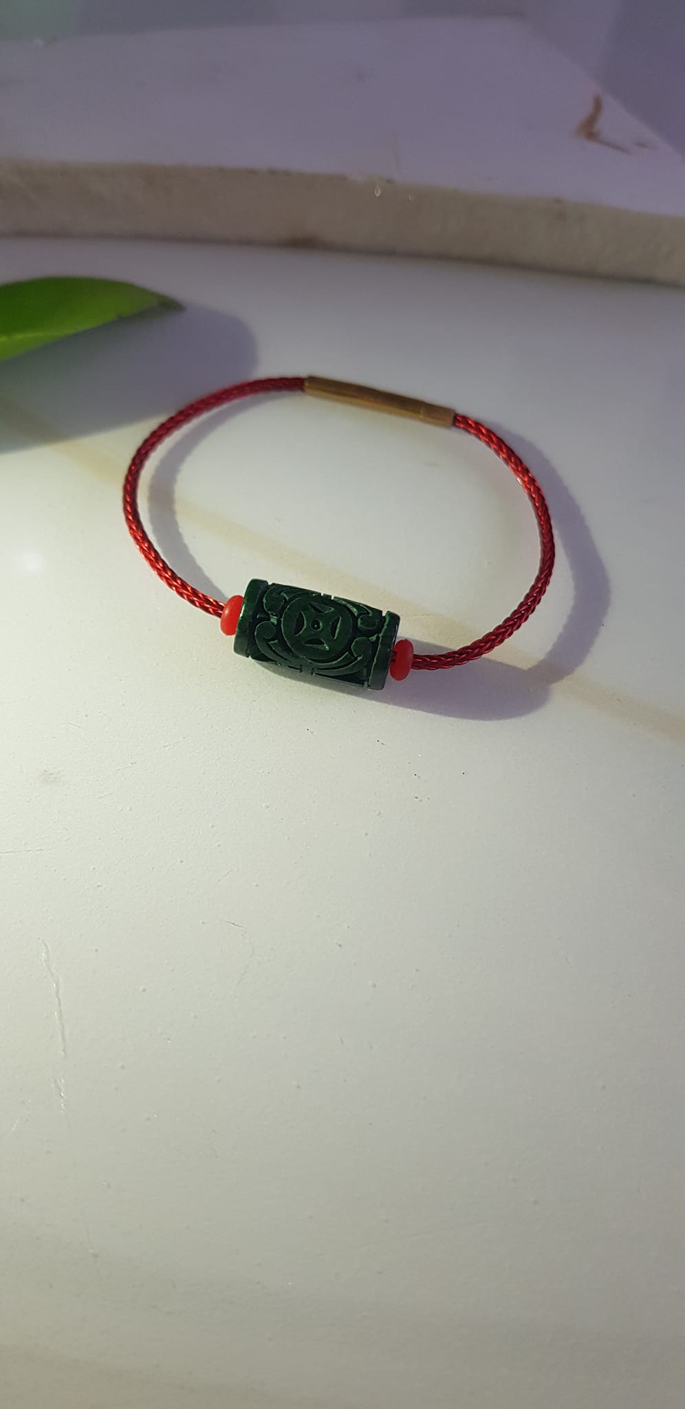 Vòng tay charm Lu Thống Đồng Tiền Đẹp Đá Cẩm Thạch tự nhiên Xanh Đậm đẹp Dây Đỏ có khoen Hợp Nữ mệnh Thủy Mộc Hỏa ạ
