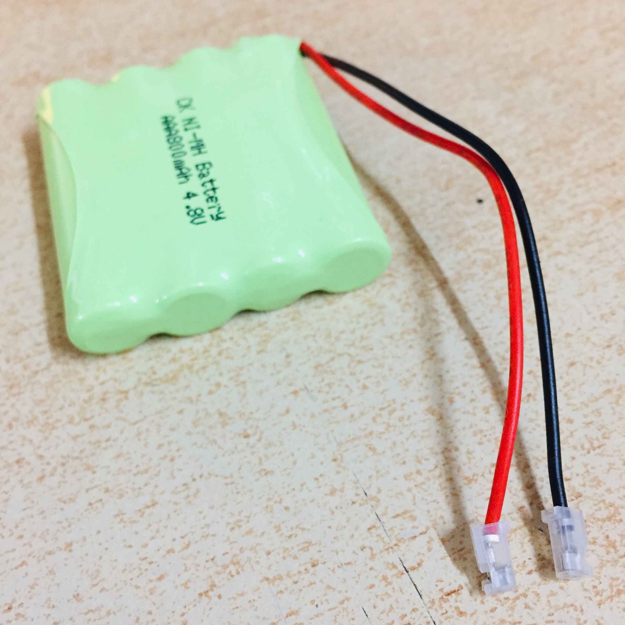 Pin sạc AAA điện áp 4.8V dung lượng 800mAh