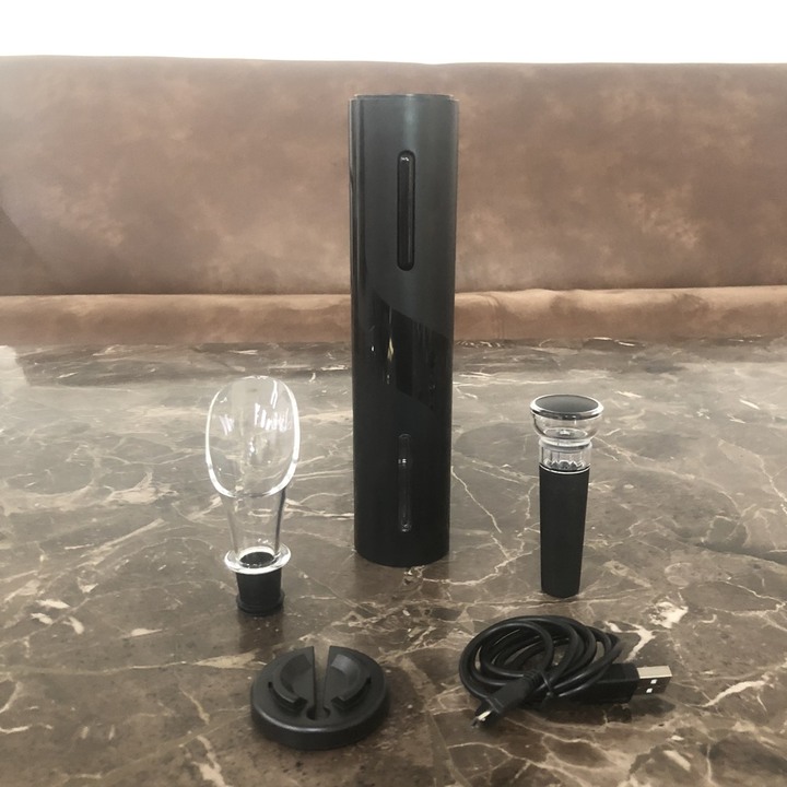 Bộ dụng cụ mở vang tự động đa năng MGS-KP1-361901 kèm nút đậy chai - Dung lượng pin 500mAh