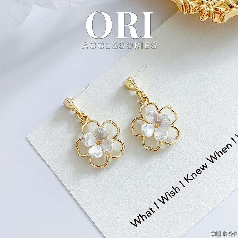 Bông tai nữ hình cánh hoa Jasmine xinh xắn ORI ACCESSORIES B499