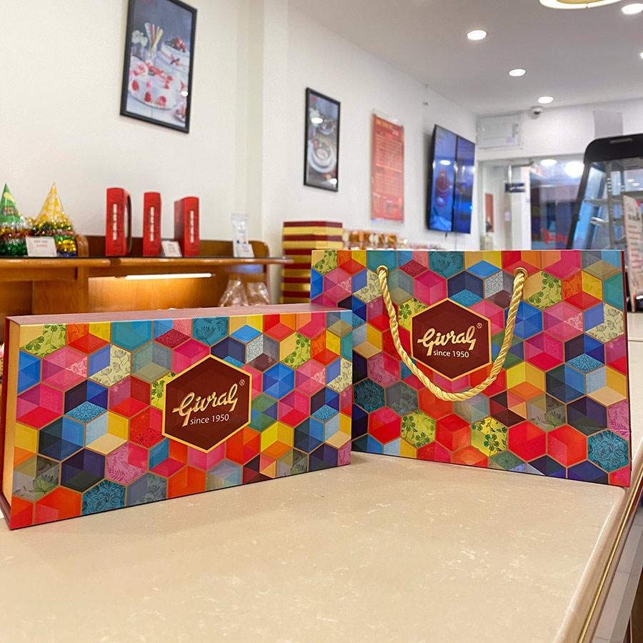 [HSD: 24/10/2025] Hộp 2 Bánh Trung Thu Givral Song Lộc 2 (200gr)