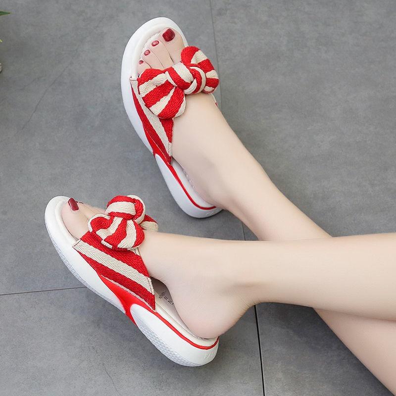 Dép Sandal Đế Bằng Thời Trang Mùa Hè Dễ Phối Đồ Cho Nữ