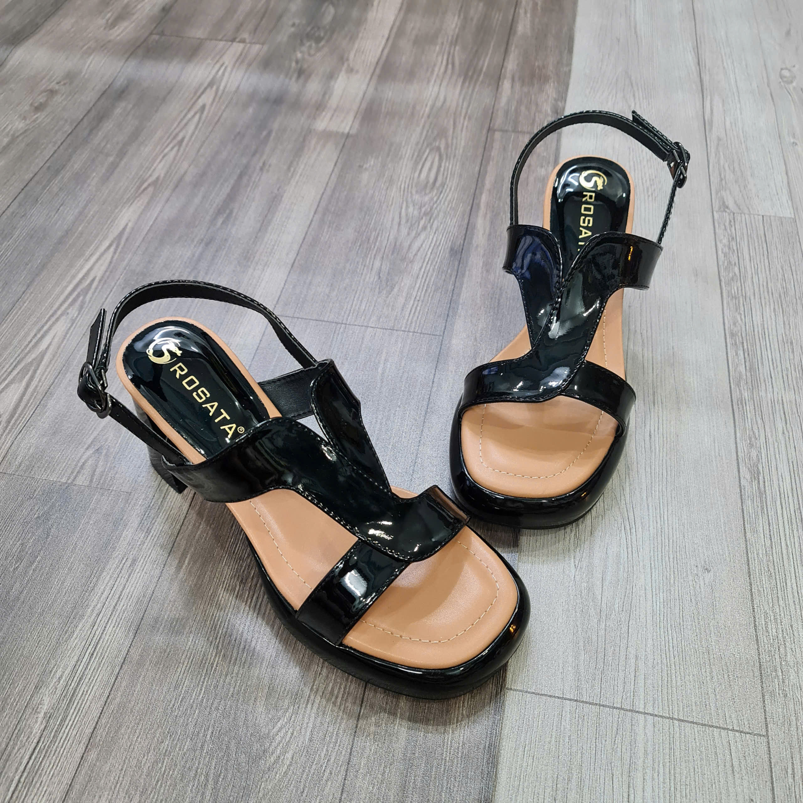 Sandal nữ da bóng có đúp trước ROSATA RO670 cao 7p - Đen, Trắng - BKSTORE