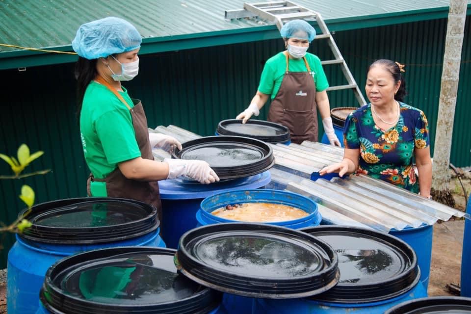 Nước rửa bát Enzyme bồ hòn Huna'shome can 5 Lít