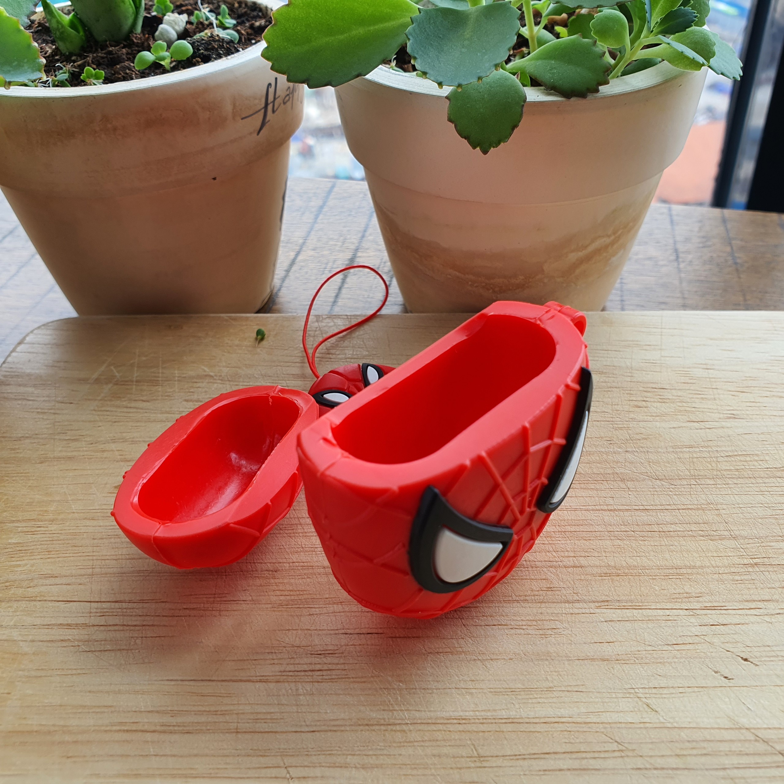 Bao Case Silicon Cho Tai Nghe Apple AirPods 1 / AirPods 2 -  Hình Trứng Người Nhện