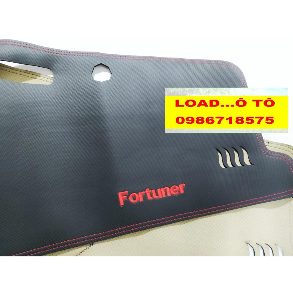 Thảm Taplo Chống Nắng Xe Toyota Fortuner 2022-2017 Da Vân Carbon, Nhung Lông Cừu Non Cao Cấp