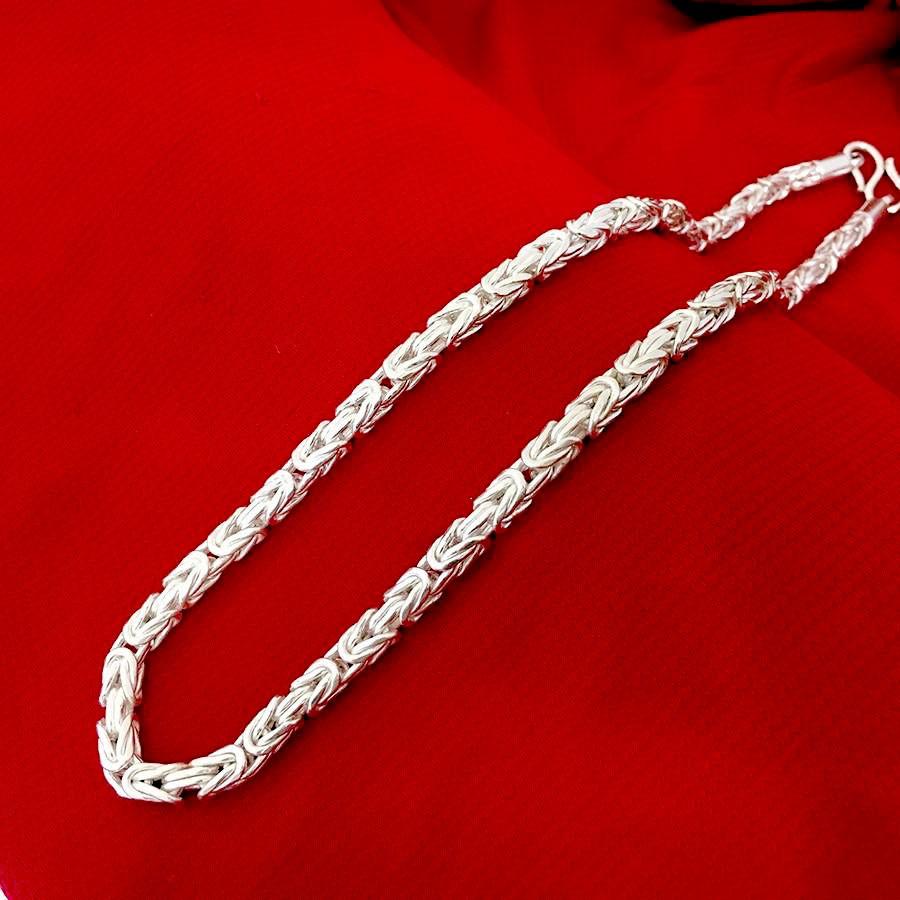 Vòng cổ bạc nam trang sức Bạc Quang Thản dây tròn độ dài 50 cm trọng lượng có nhiều lựa chọn chất liệu bạc ta.