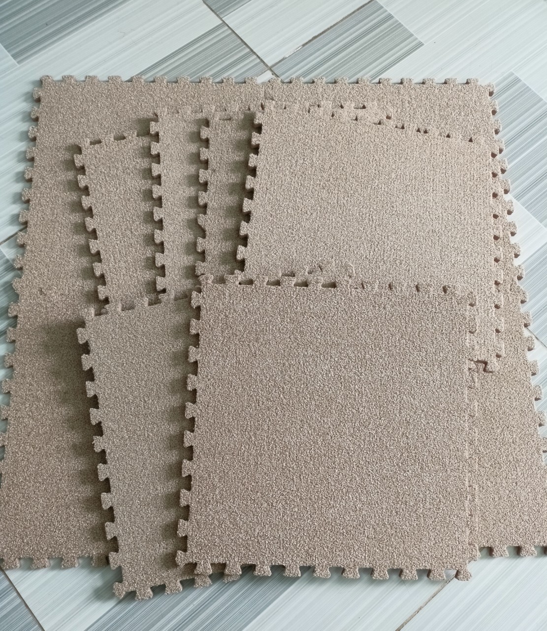 Combo 16 tấm Thảm Xốp lông Đa Năng Không Mùi kích thước 30x30x0.5cm)