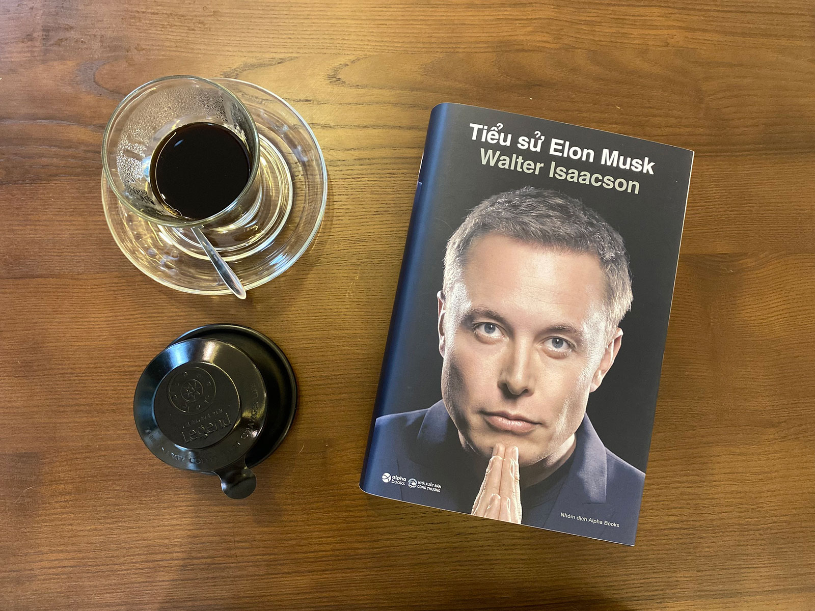 Trạm Đọc | Tiểu Sử Elon Musk