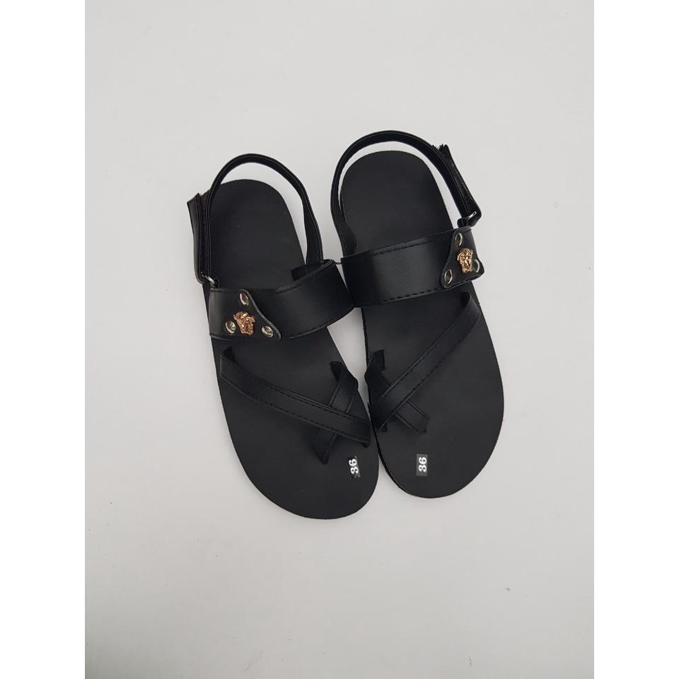 Xăng đan nam nữ đế đen quai đen size từ 34 nữ đến 43 nam