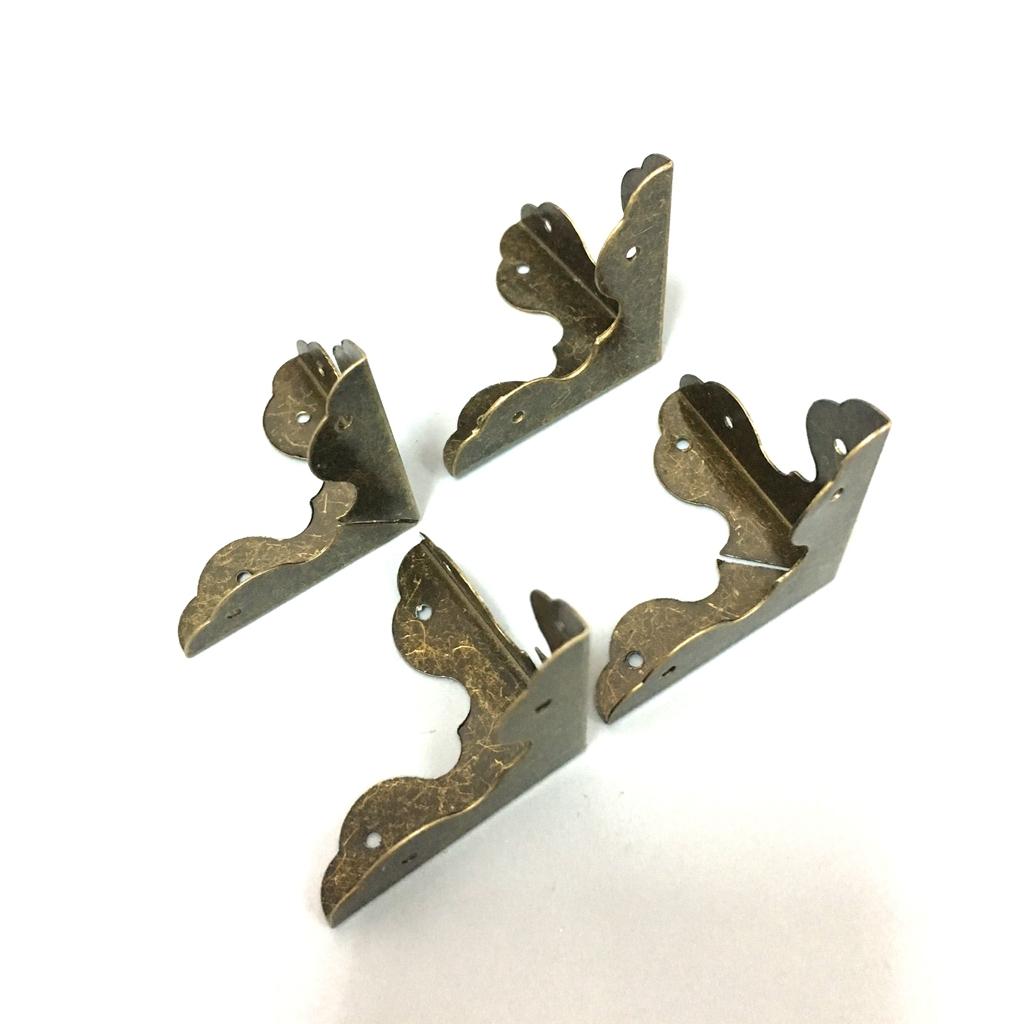 4pcs Decorative Vintage Jewelry Gift Box Corner Edge Guards Protectors Cover