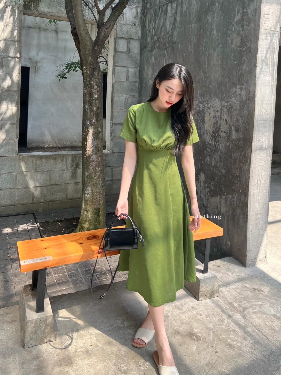 ĐẦM DÀI MIDI SUÔNG TRƠN CHIẾT EO XẾP LY TAY NGẮN ĐEN / TRẮNG / XANH BƠ DỰ TIỆC ĐI BIỂN DẠO PHỐ
