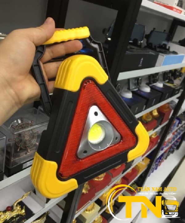 BIỂN ĐÈN TAM GIÁC CẢNH BÁO NGUY HIỂM LED